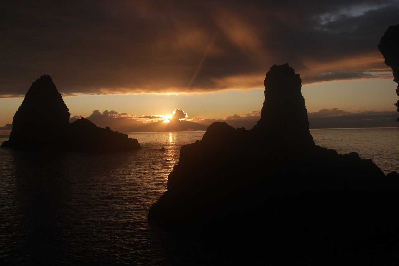 aci terzza, sicily, polyphem-5175182.jpg